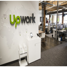 Secrets of a successful start on freelance through the Upwork platform